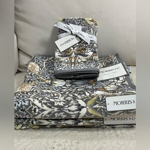 NWT William Morris & Co 4pc Bath Towel Set Strawberry Thrift 100% Cotton Velour